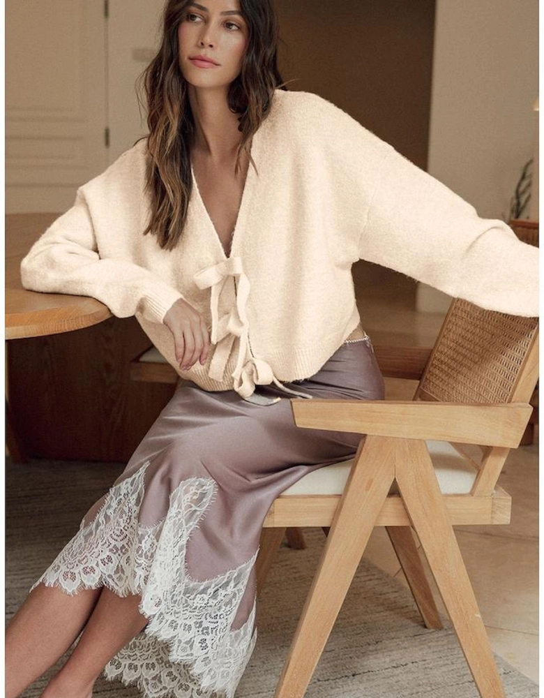 Jet Stream Bowknot Front Loose V Neck Knitted Cardigan