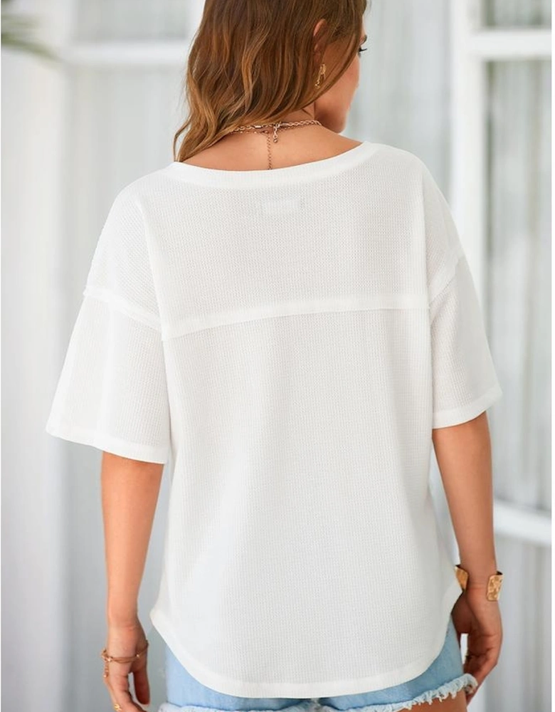 White Patriotic Bow Boots Patched Breathable Texture V Neck Loose Tee