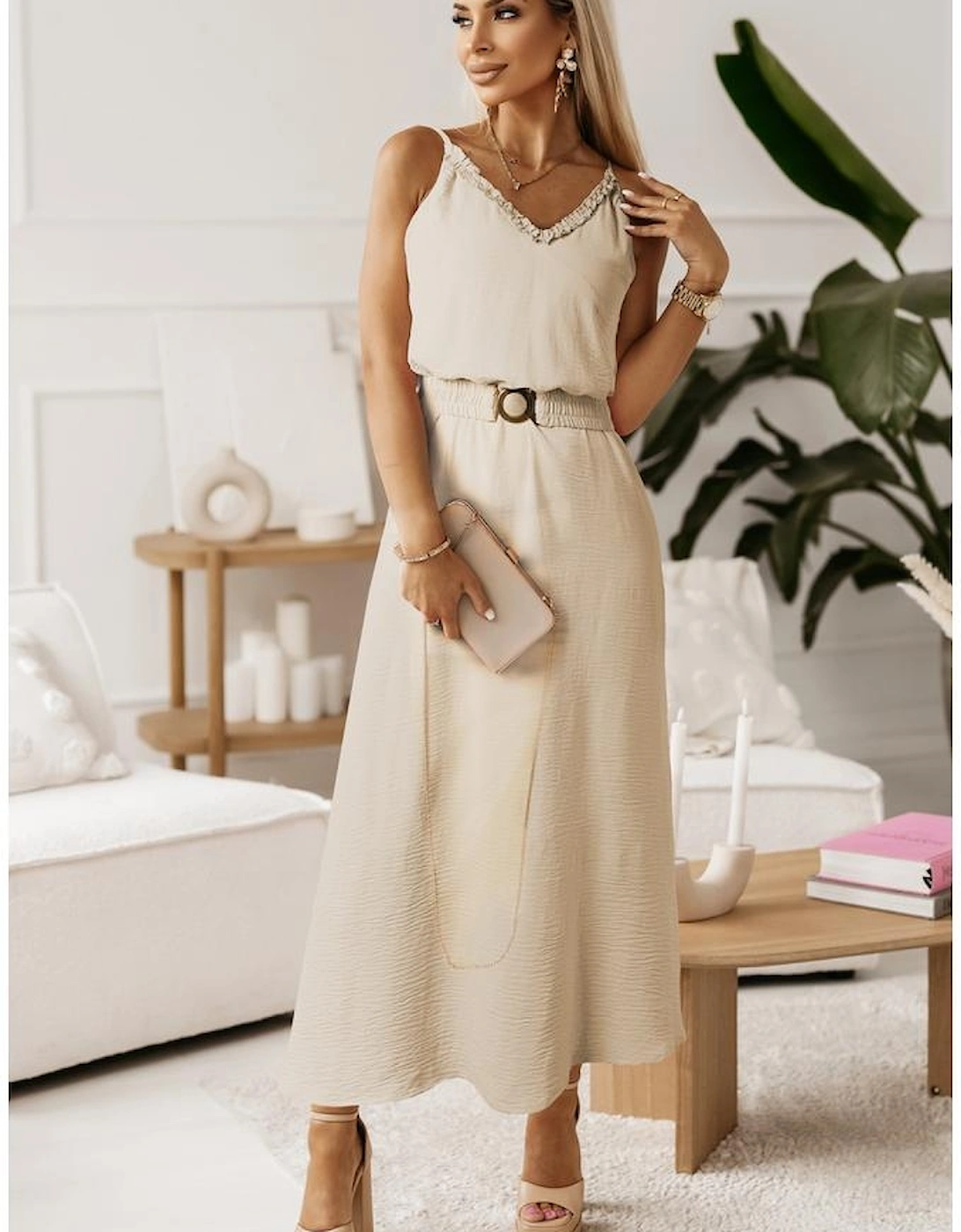 Apricot V Neck Sleeveless Maxi Dress with Elastic Belt