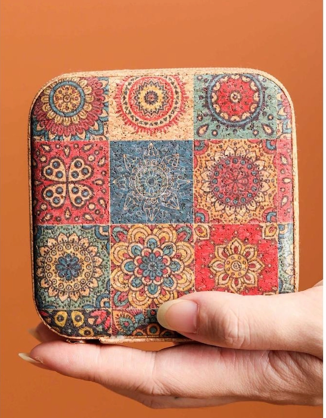 Azura Exchange Light French Beige Retro Floral Print Portable Square Jewelry Box