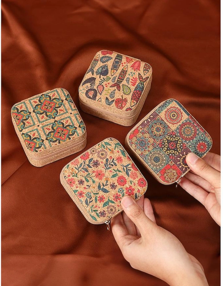 Azura Exchange Camel Retro Floral Print Portable Square Jewelry Box