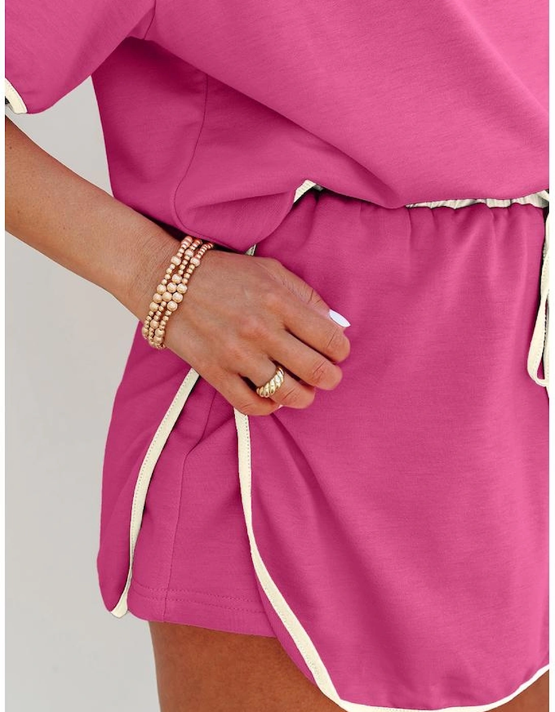 Rose Red Colorblock Edge Drop Shoulder T Shirt and Skort 2Pcs Set