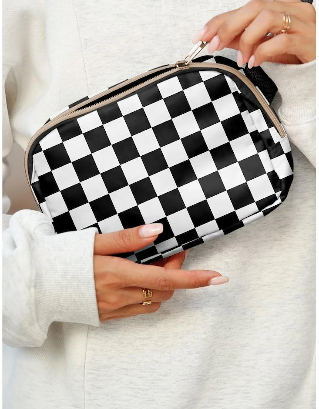 White Checkered Print Buckle Wide Belt Crossbody Bag