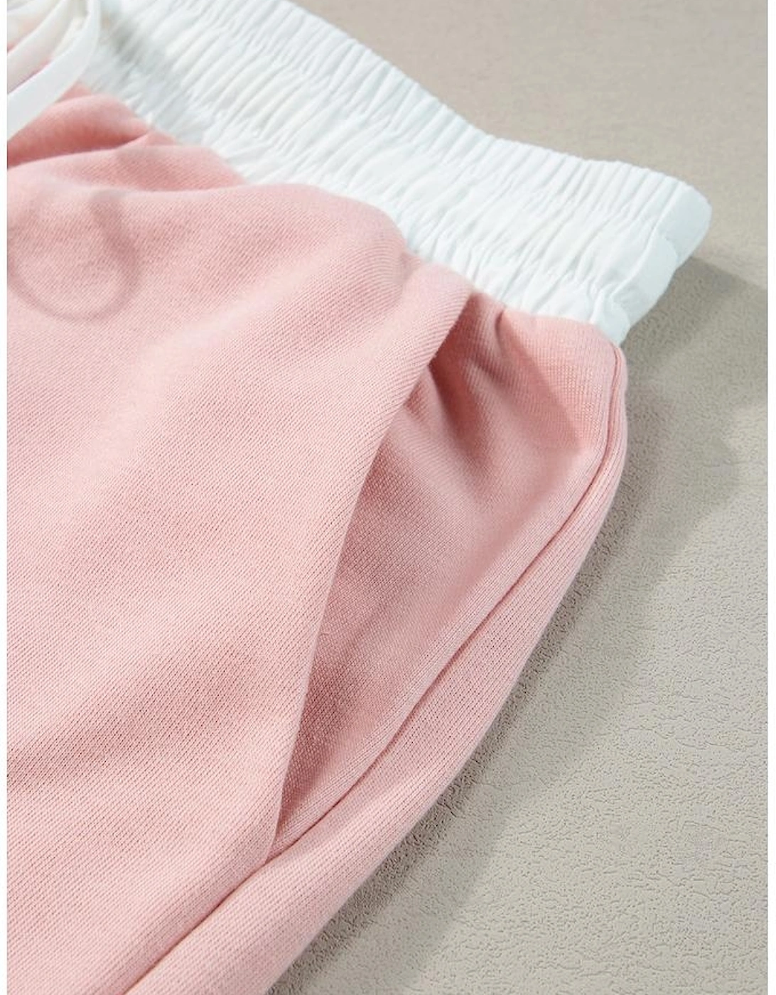 Light Pink Contrast Trim Ruffled Top and Drawstring Shorts Set