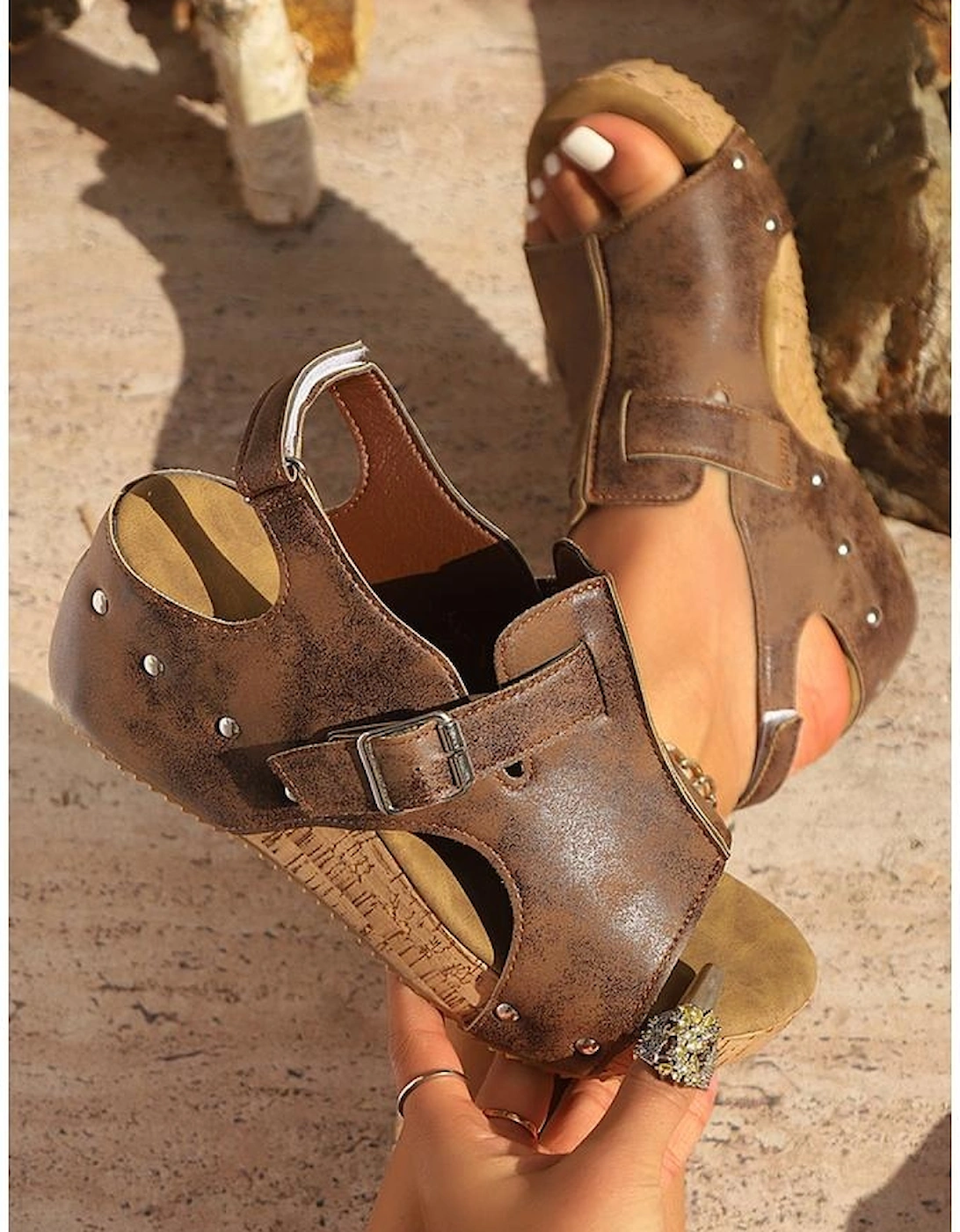 Coffee Cut Out Buckle Decor PU Leather Platform Sandals
