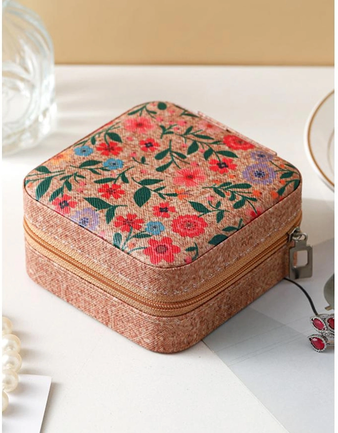 Azura Exchange Camel Retro Floral Print Portable Square Jewelry Box