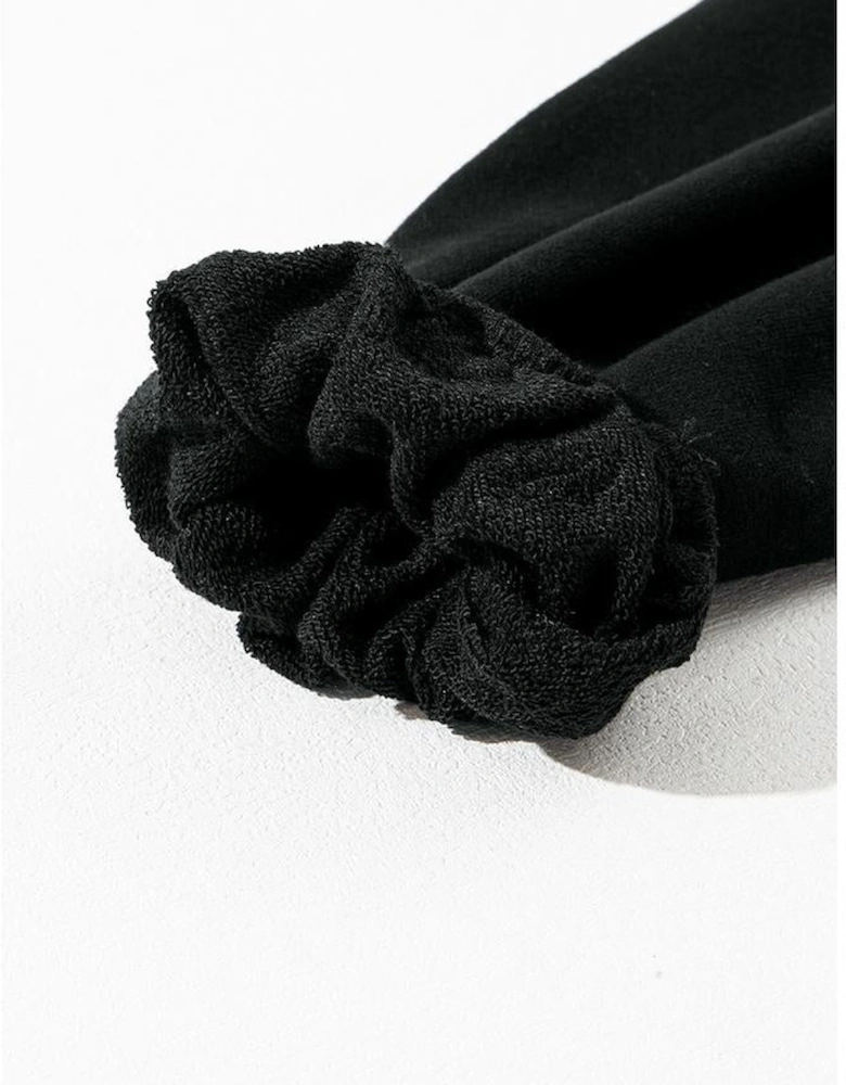 Black Solid Kangaroo Pocket Half Zipper Oversized Hoodie