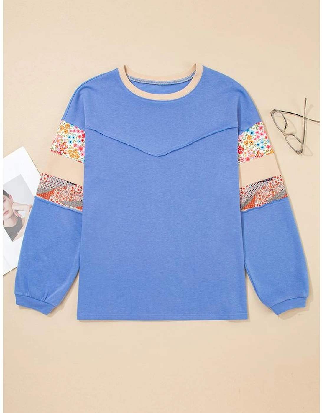 Blue Exposed Seam Floral Mixed Patchwork Relaxed Plus Size Top