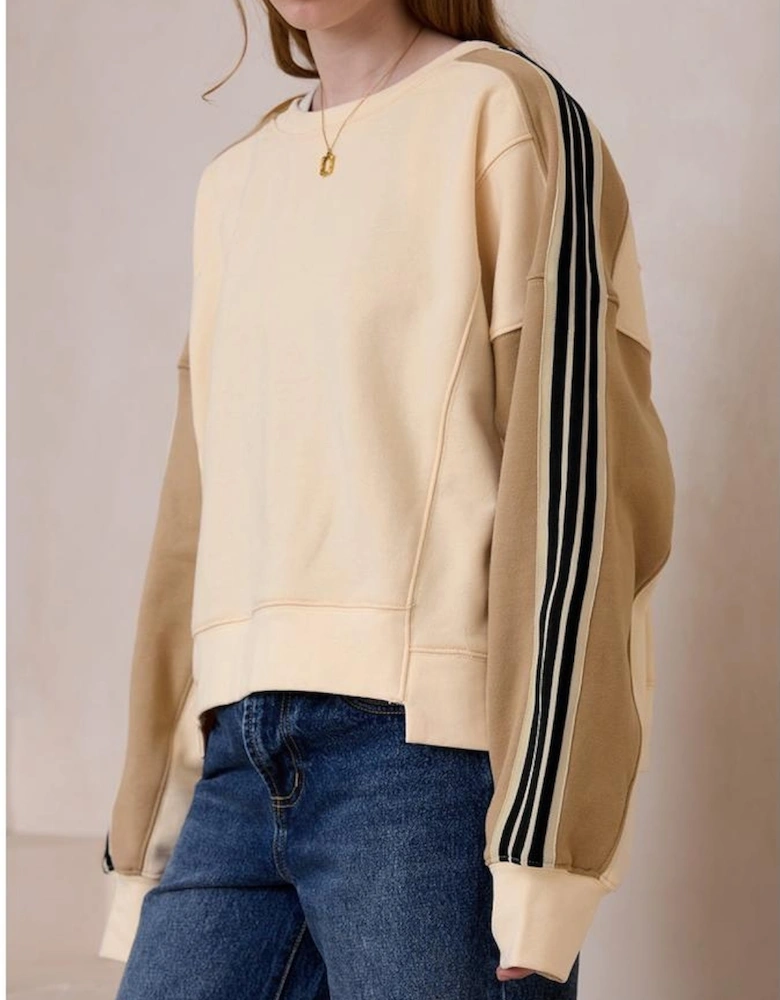 Beige Contrast Striped Patchwork Drop Shoulder Loose Sweatshirt