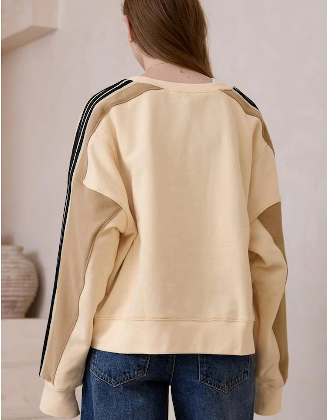 Beige Contrast Striped Patchwork Drop Shoulder Loose Sweatshirt