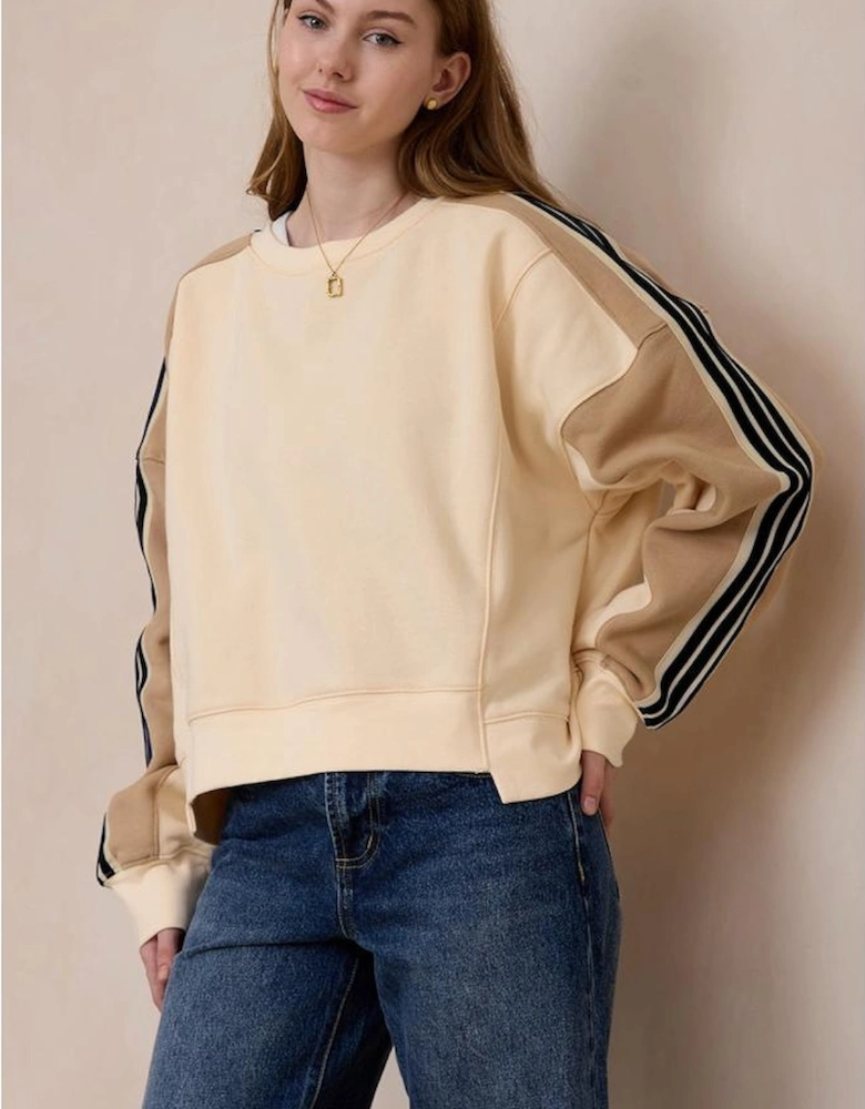 Beige Contrast Striped Patchwork Drop Shoulder Loose Sweatshirt
