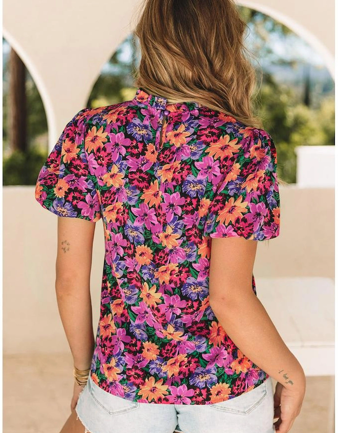 Multicolor Floral Print Round Neck Puff Sleeve Blouse