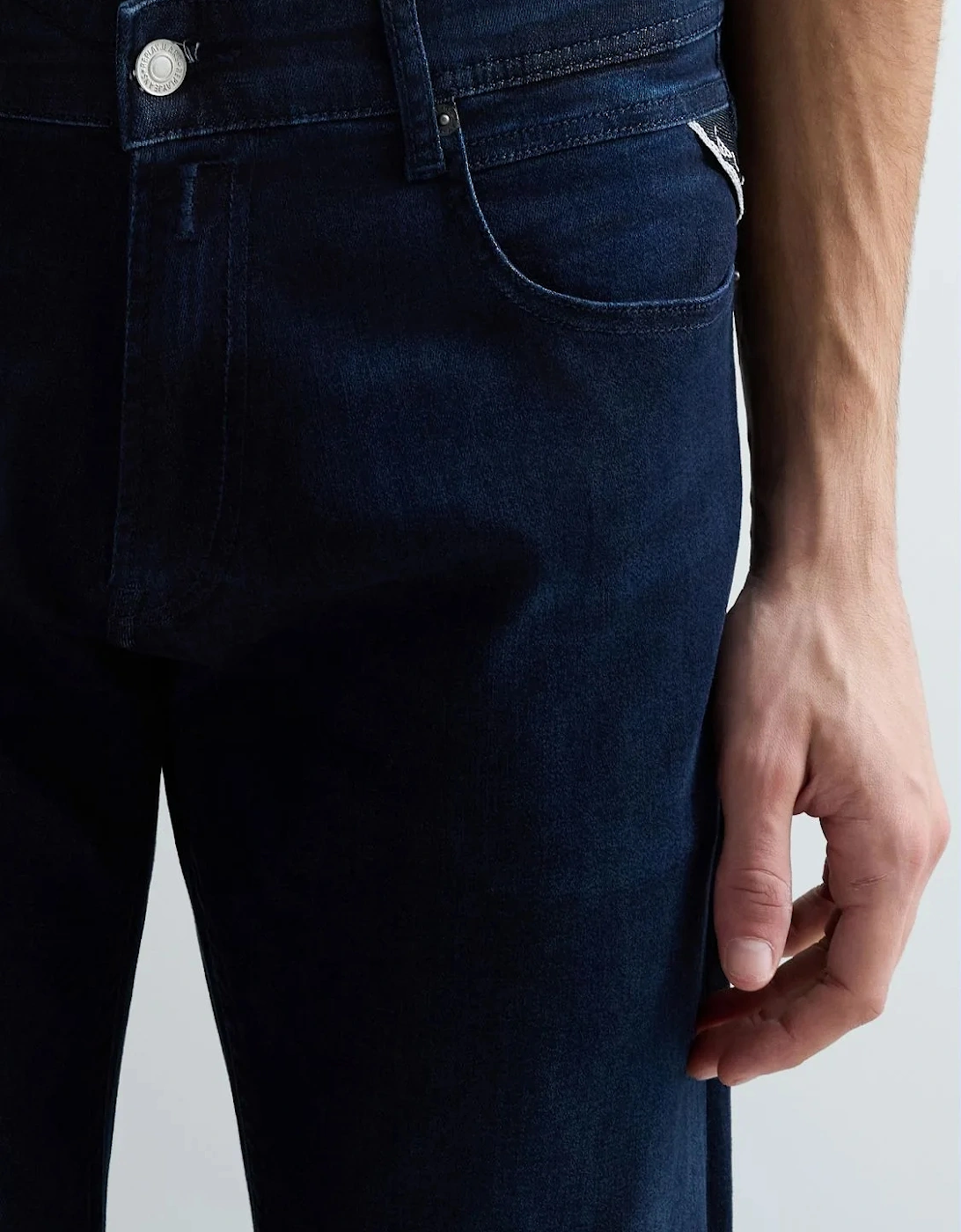 - Grover Striaght-Fit Jeans - Dark Blue