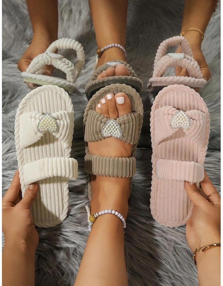 Azura Exchange White Pearled Heart Shape Ribbed Flat Slippers