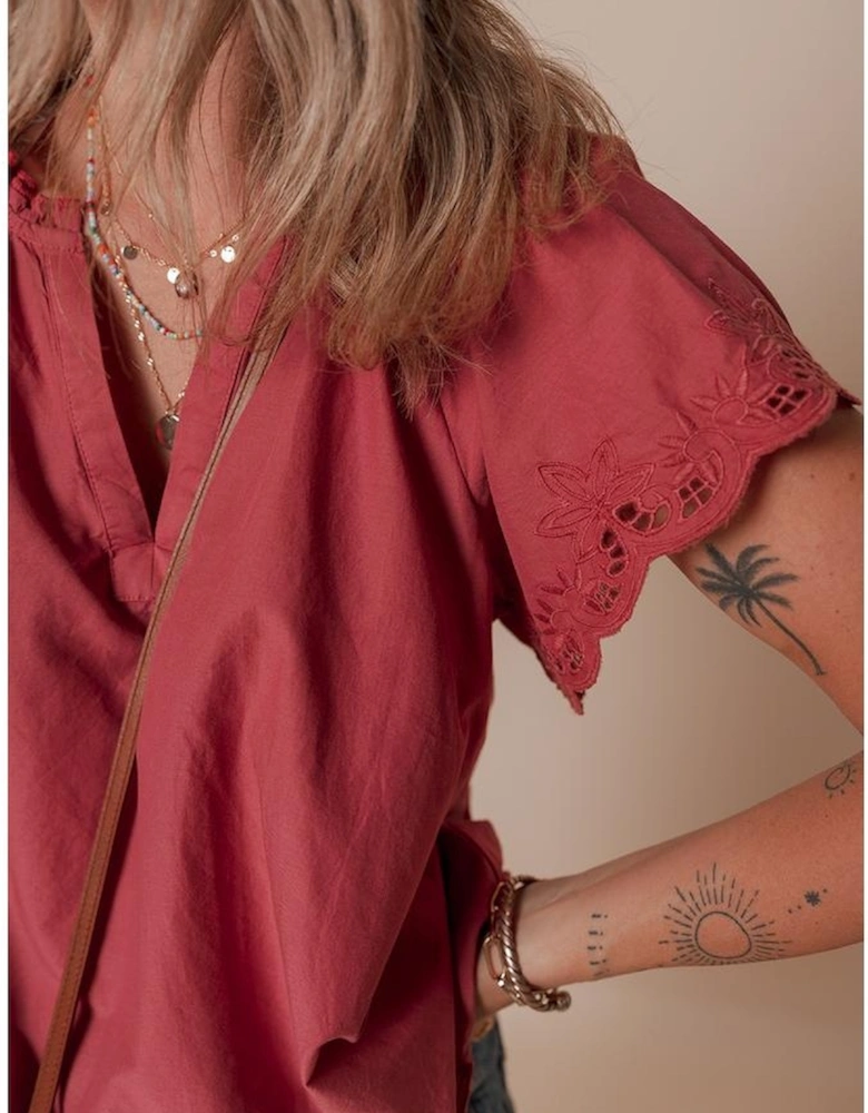 Red Dahlia Floral Embroidered Scallop Trim Short Sleeve V Neck Blouse