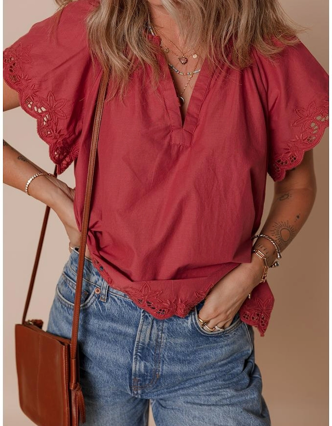 Red Dahlia Floral Embroidered Scallop Trim Short Sleeve V Neck Blouse