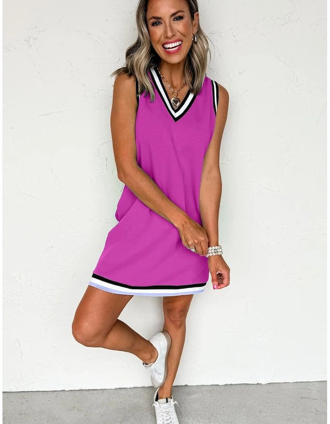 Purple Orchid Color Contrast Trim V Neck Shift Sleeveless Mini Dress