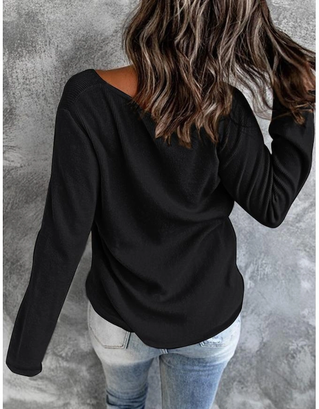 Azura Exchange Black Crisscross Neck Ribbed Knit Top