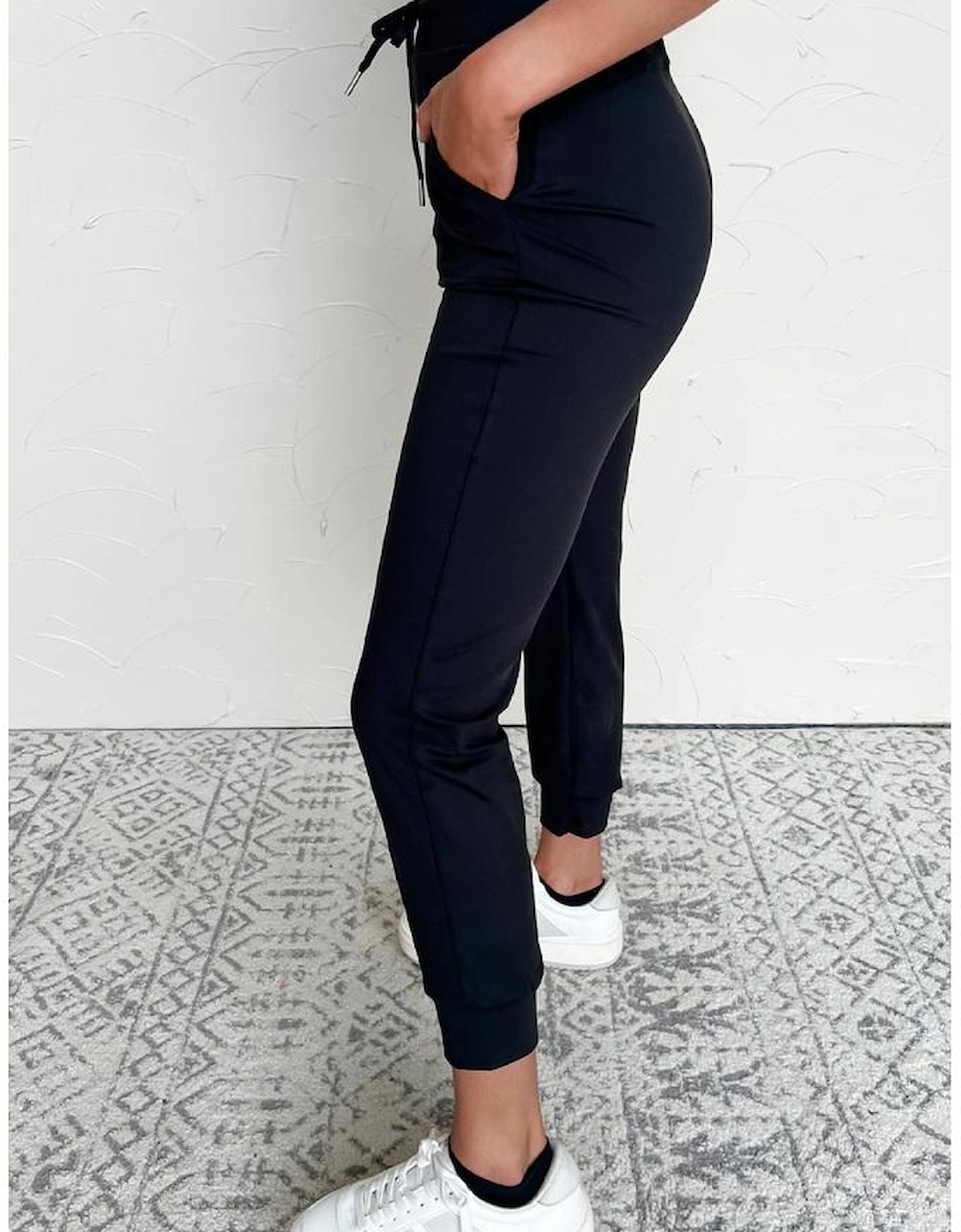 Black Exposed Seam Detail Skinny Drawstring Jogger Pants