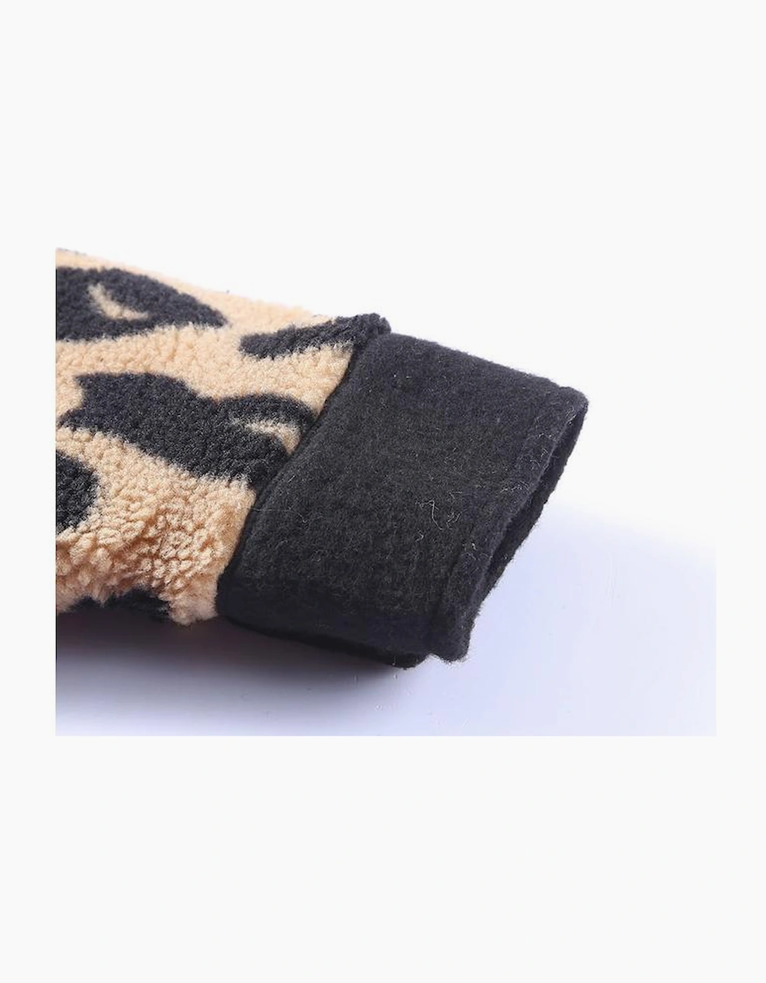 Black Contrast Trimmed Leopard Teddy Shacket