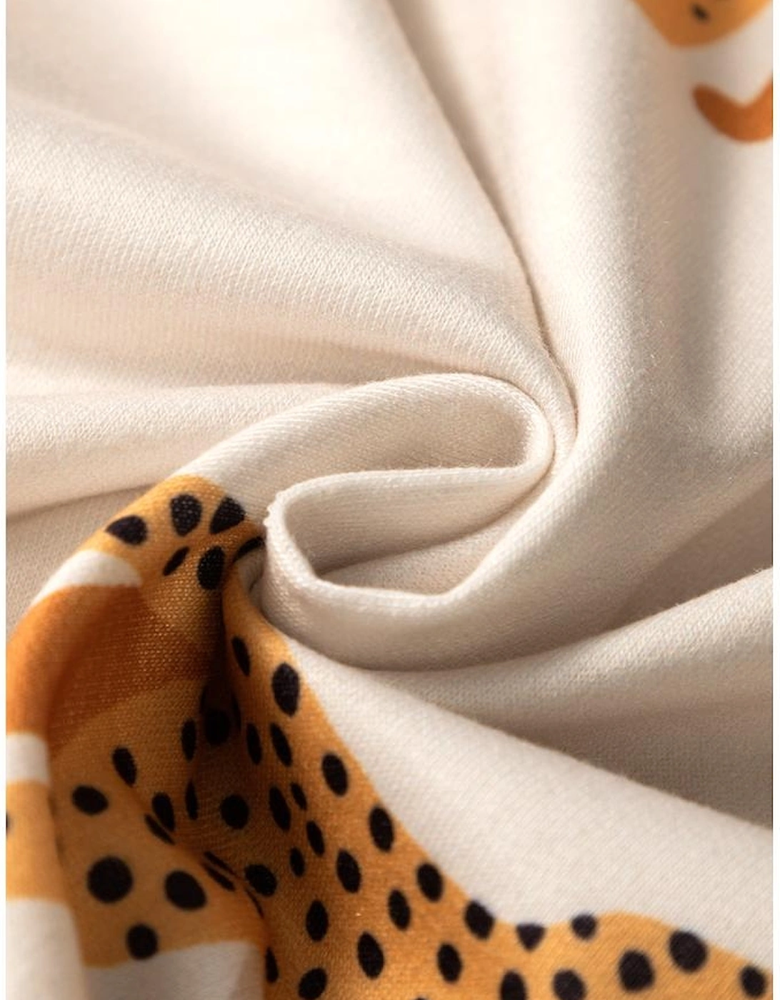 Apricot Plus Size Cheetah Print Side Pockets T Shirt Mini Dress