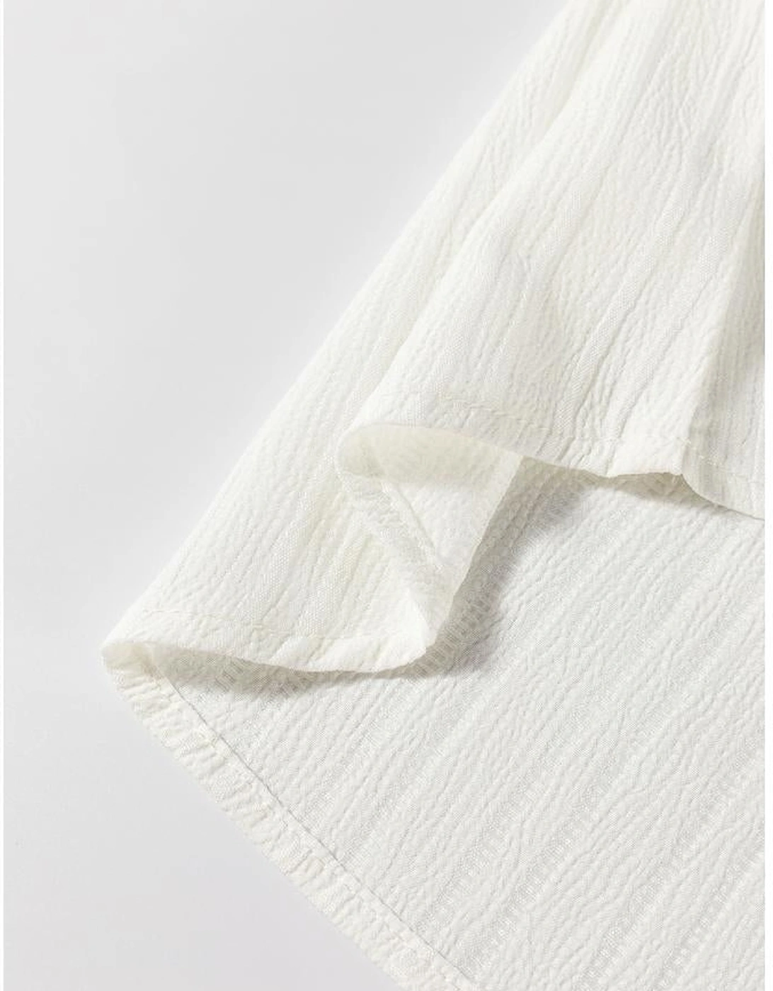 White Textured Colorblock V Neck Elegant Blouse