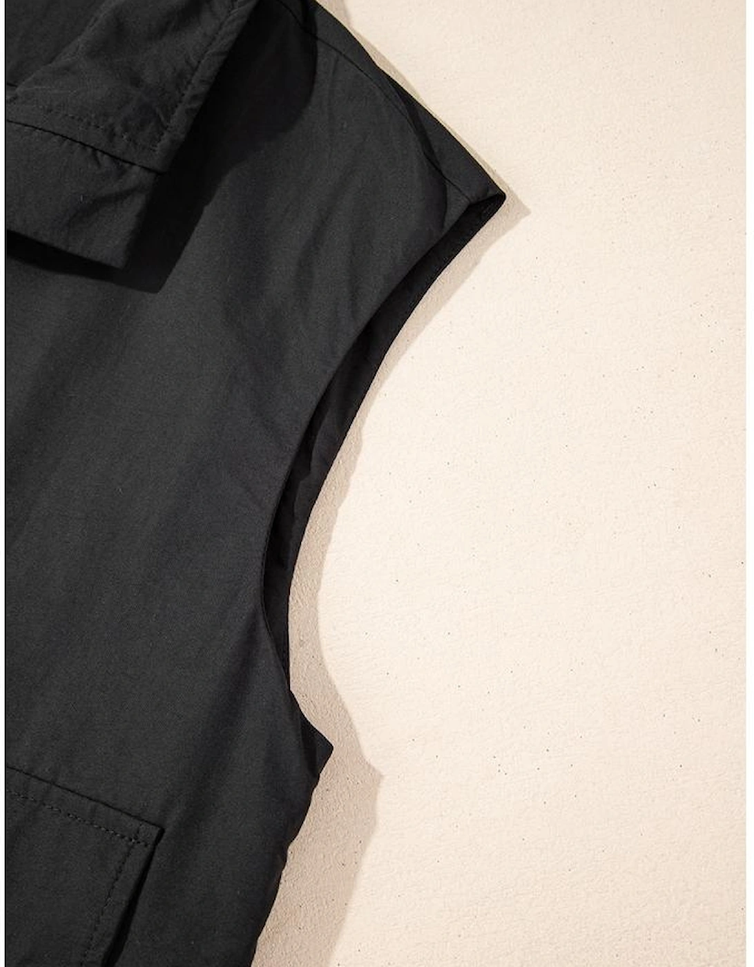 Black Flap Pockets Zip Up High Neck Vest
