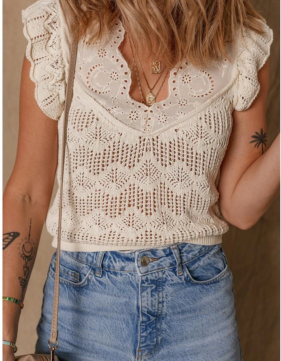 Beige Embroidered Patchwork Hollow Out Knitted Ruffle Sweater Vest