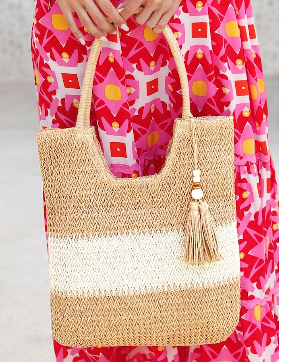 Chestnut Color Block Straw Woven Tassel Decor Tote Bag