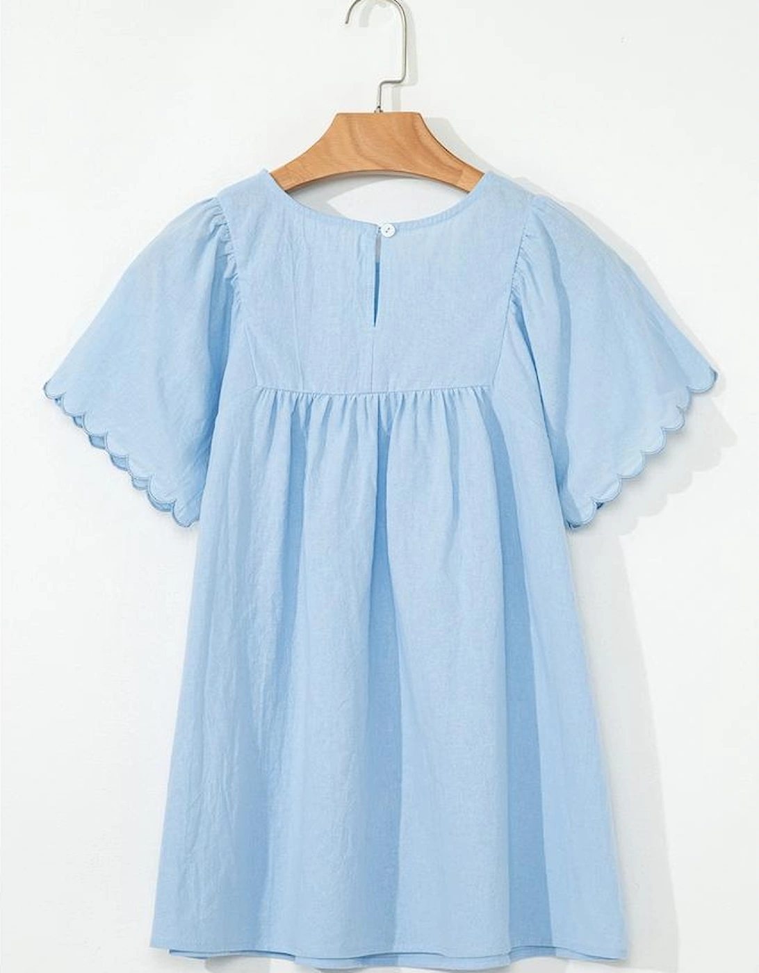 Beau Blue Solid Color Embroidered Scalloped Sleeves Crew Neck Blouse