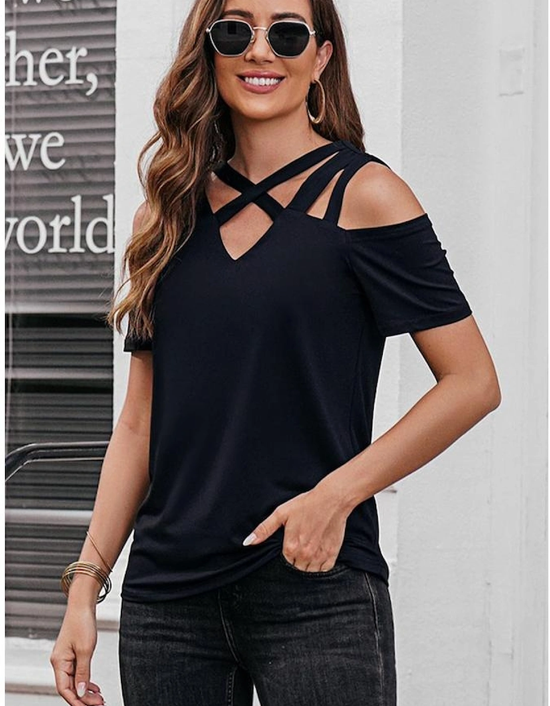 Azura Exchange Criss-Cross Cut Out Top