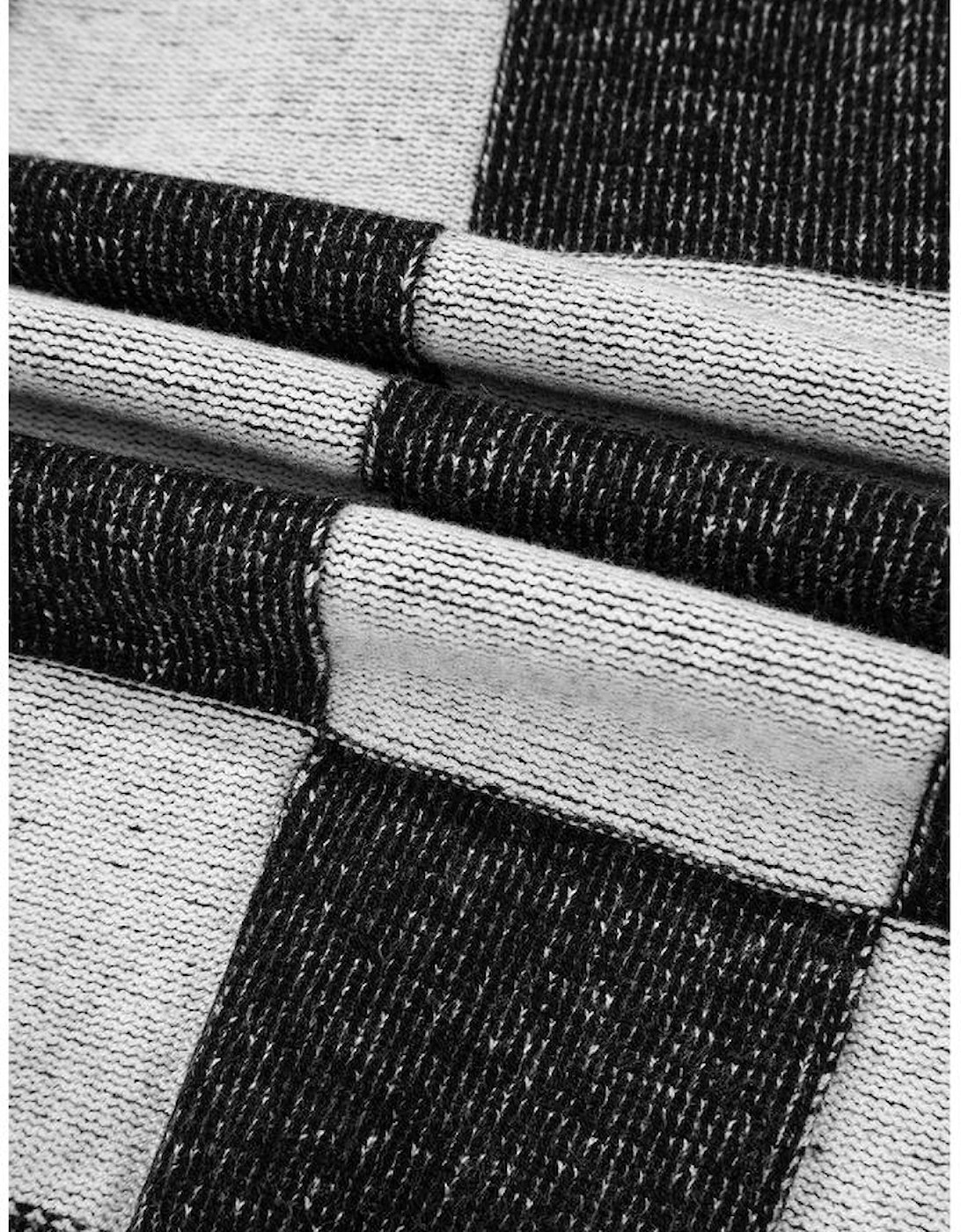 Black Checkered Drop Shoulder Buttoned V Neck Cardigan