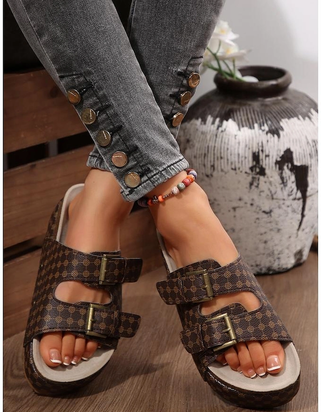 Coffee Checkered Print Dual Buckle Cut Out Platform Slippers, 6 of 5