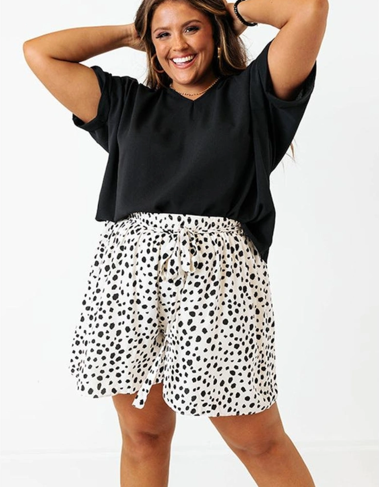 Black Seamed Back High Low Hem V Neck Cuffed Sleeve Plus Size Tee