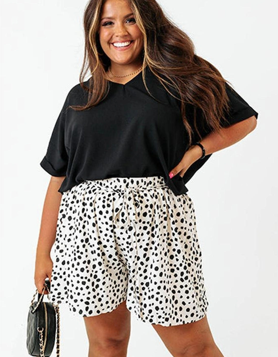 Black Seamed Back High Low Hem V Neck Cuffed Sleeve Plus Size Tee