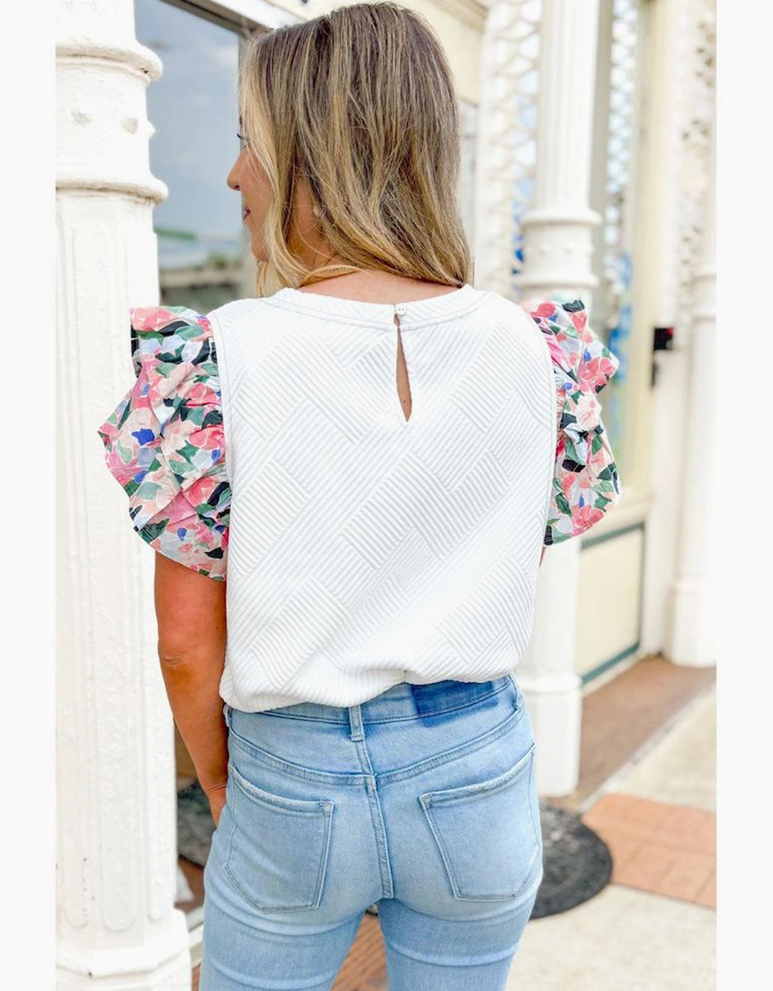 White Abstract Print Tiered Ruffled Sleeve Textured Knit Top