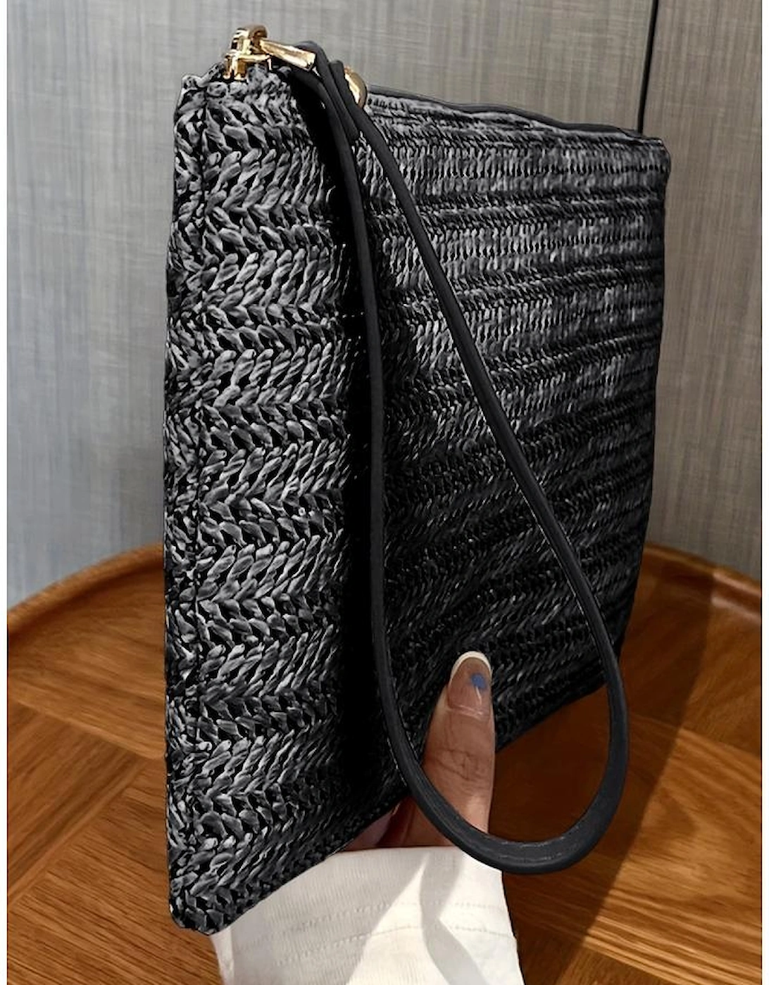Black Straw Woven Wrist Strap Zipper Large Wallet