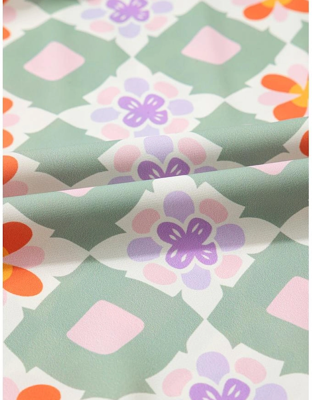 Green Geometric Floral Print Layered Flutter Sleeve V Neck Ric Rac Trim Blouse