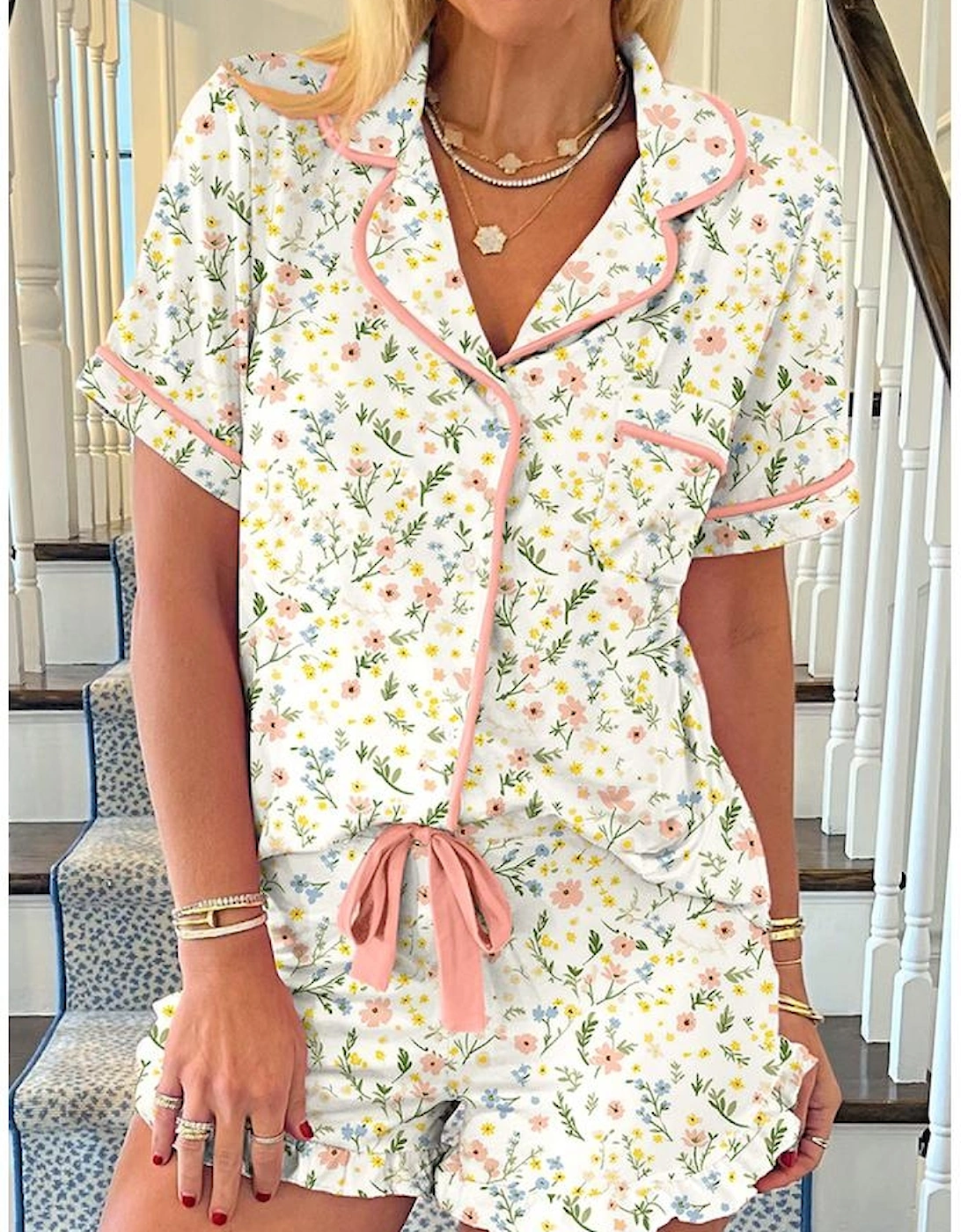 White Floral Print Contrast Pipping Short Pajamas Set