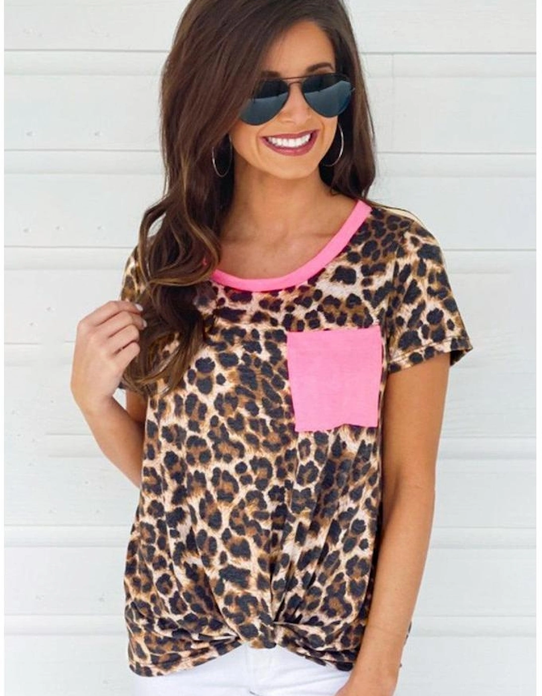Azura Exchange Neon Pink Leopard Pocket T-shirt