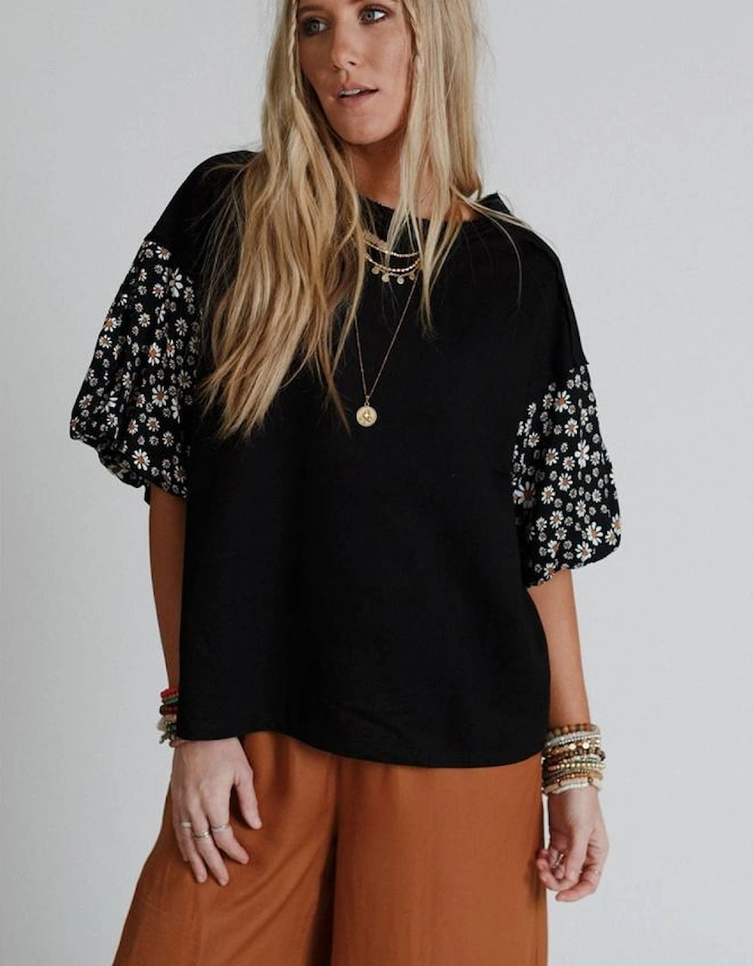 Black Contrast Floral Puff Sleeve Oversized Top
