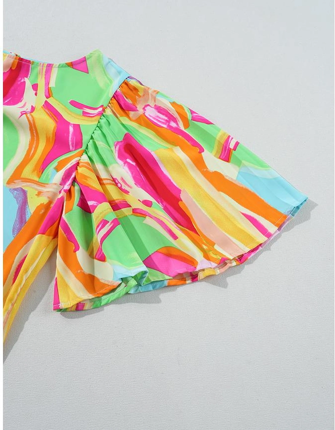 Multicolour Abstract Print Keyhole Back Pleated Half Sleeve Blouse