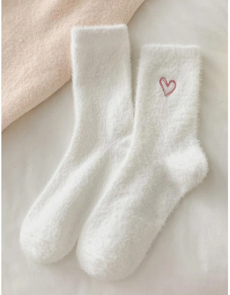 White Heart Embroidered Soft Thick Crew Socks