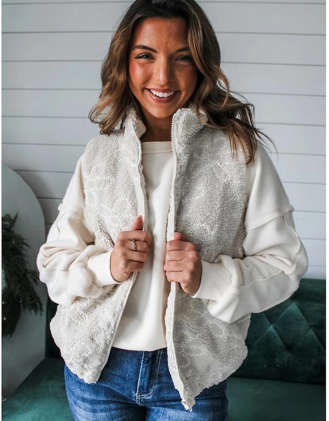 White Exposed Seam Chest Pocket Knit Pullover Sweatshirt