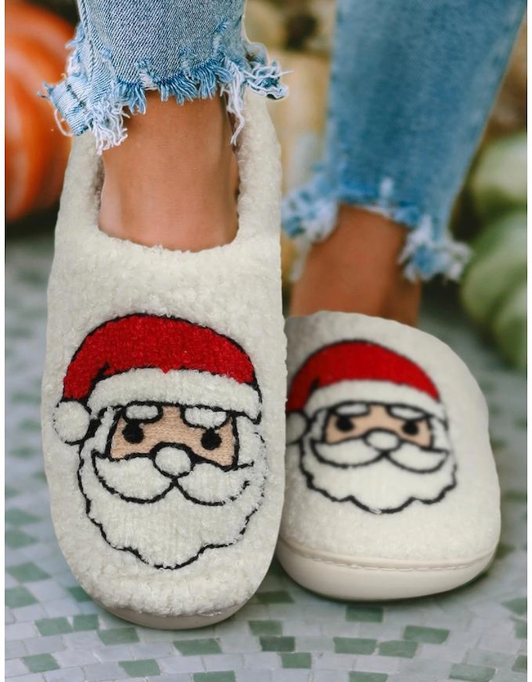 Azura Exchange White Christmas Santa Clause Graphic Plush Slippers, 7 of 6