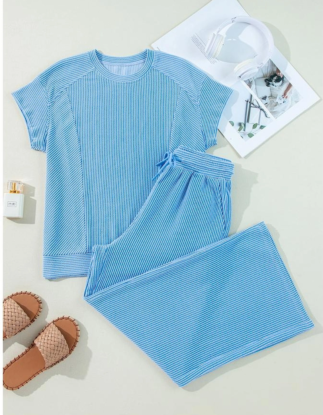 Blue Solid Corded Knit Short Sleeve T Shirt and Wide Leg Pants Set