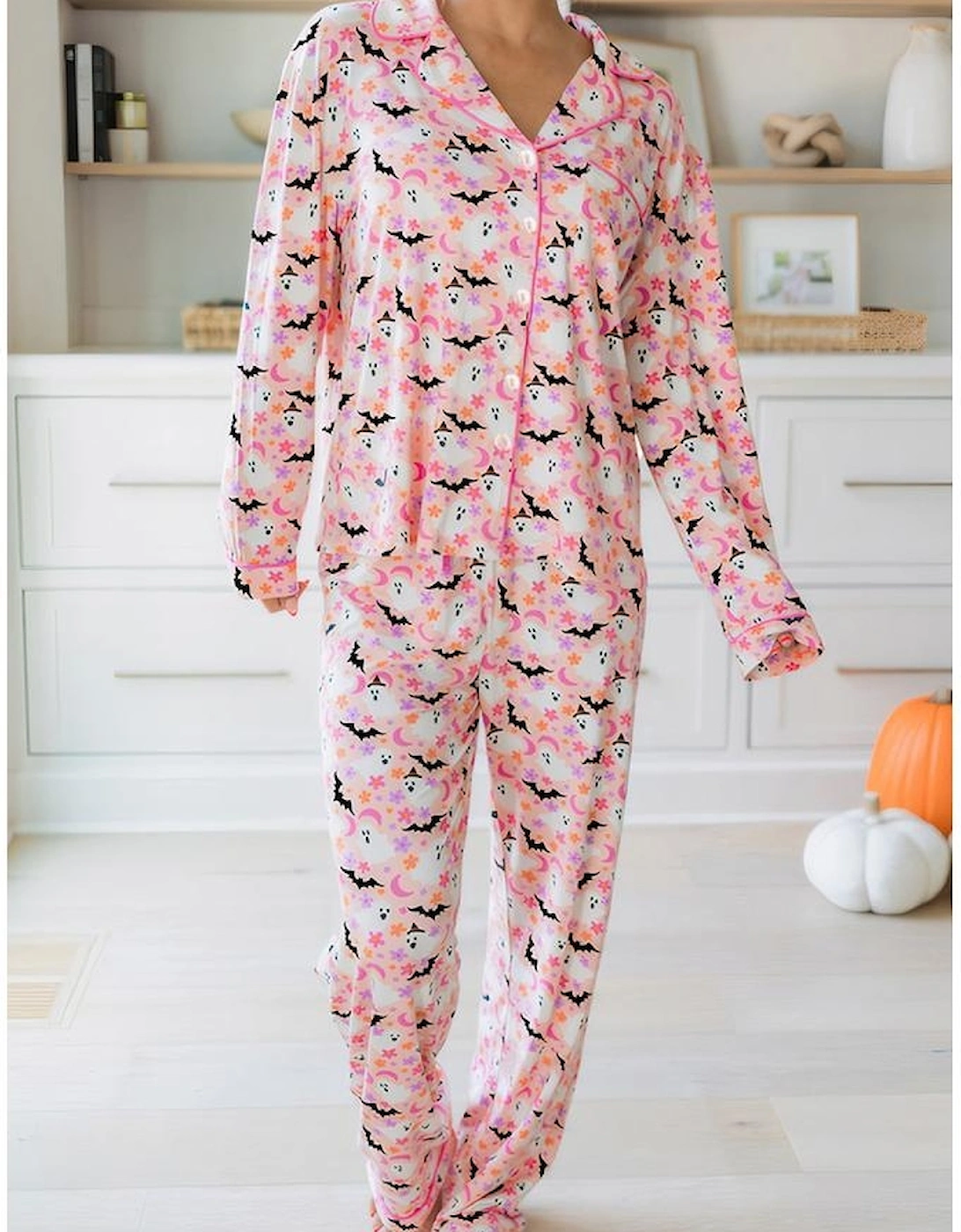 Pink Halloween Eve Haunted Honey Bat Print Pajama Set