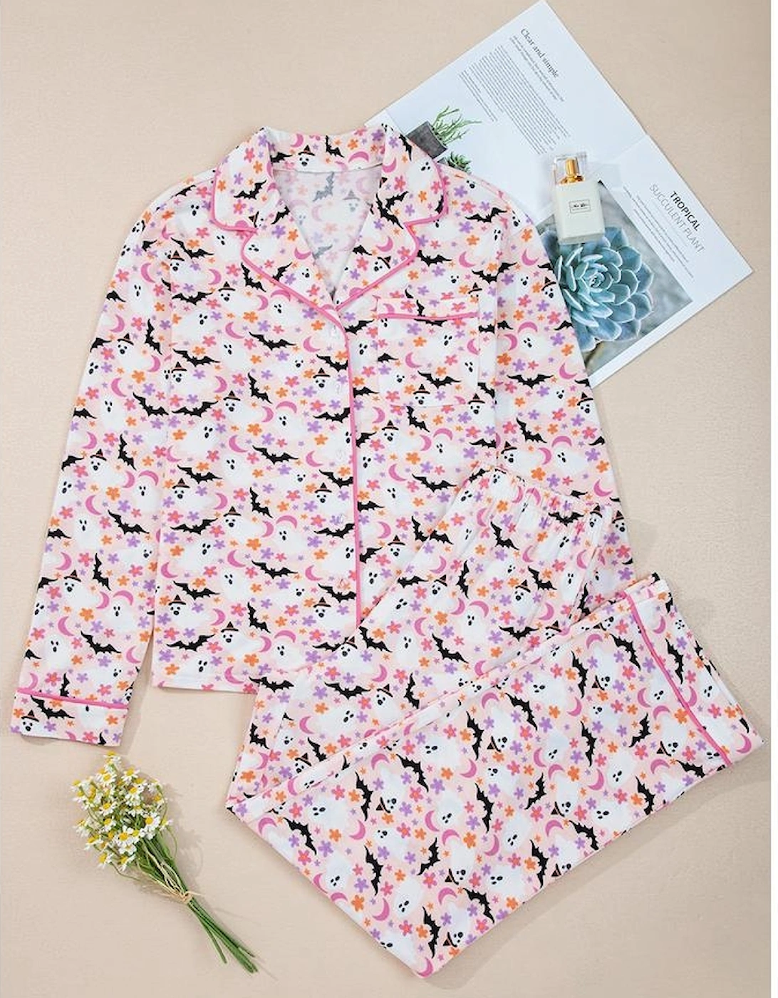 Pink Halloween Eve Haunted Honey Bat Print Pajama Set