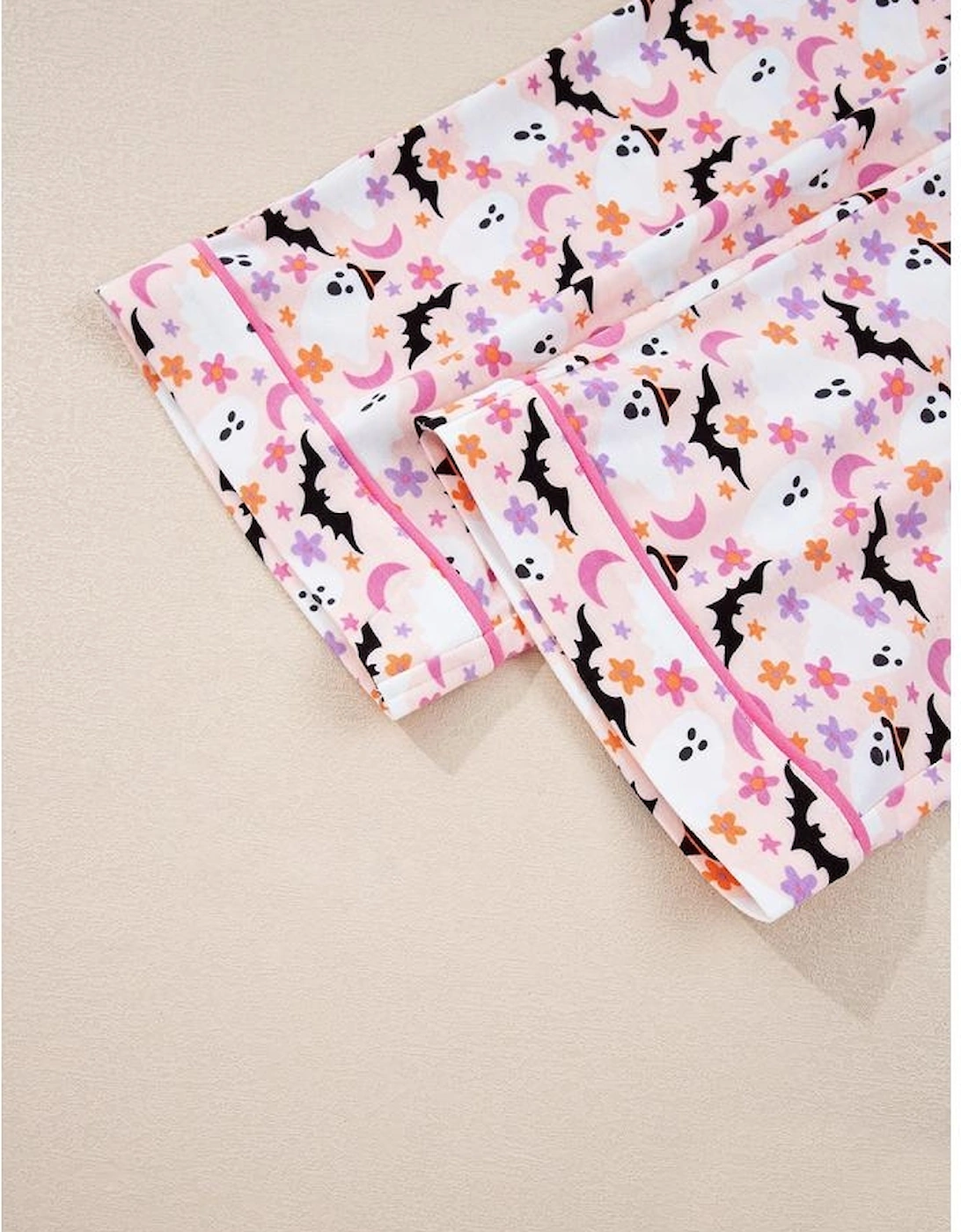 Pink Halloween Eve Haunted Honey Bat Print Pajama Set