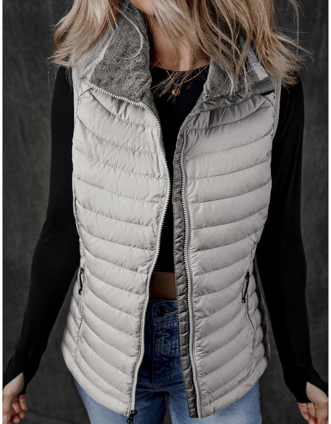 Silvery Plush Collared Quilted Zipped Puffer Vest